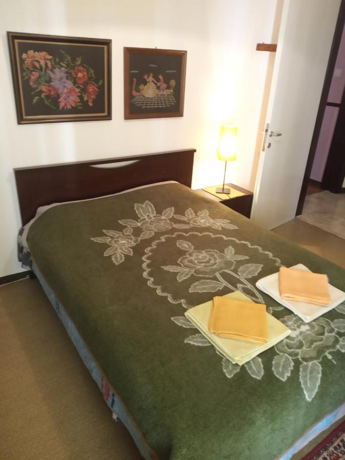 Cosy Penthouse -Up To 6 Guests- In The City Centre! Солун Екстериор снимка