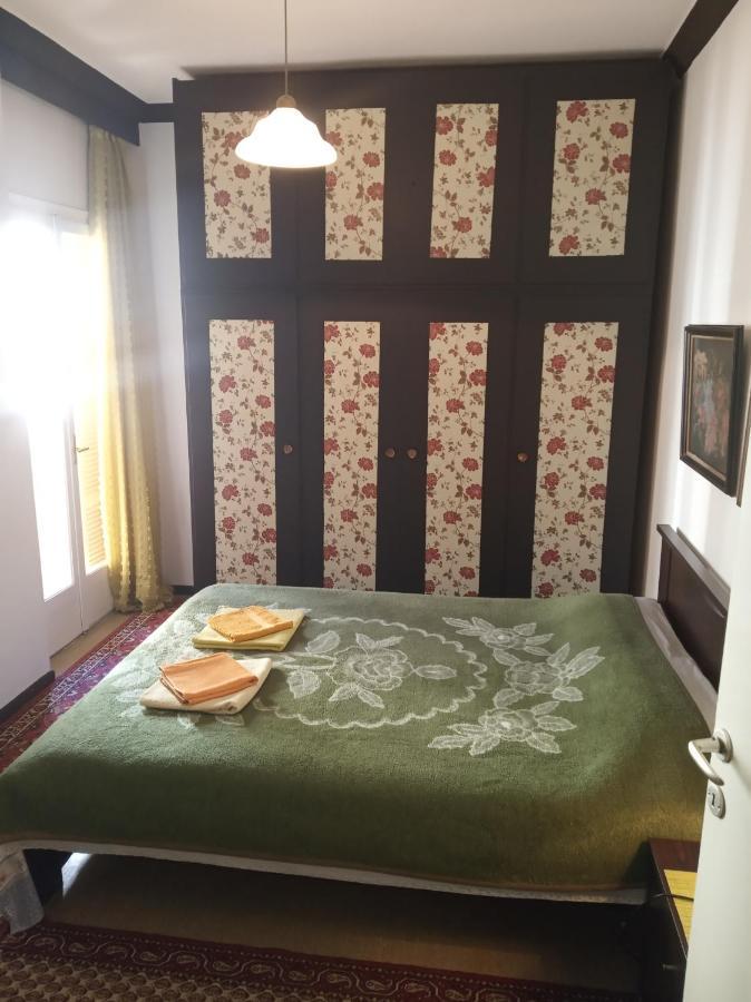 Cosy Penthouse -Up To 6 Guests- In The City Centre! Солун Екстериор снимка