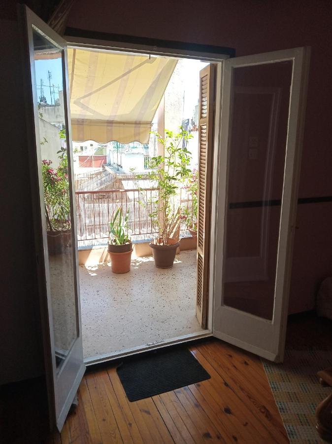 Cosy Penthouse -Up To 6 Guests- In The City Centre! Солун Екстериор снимка