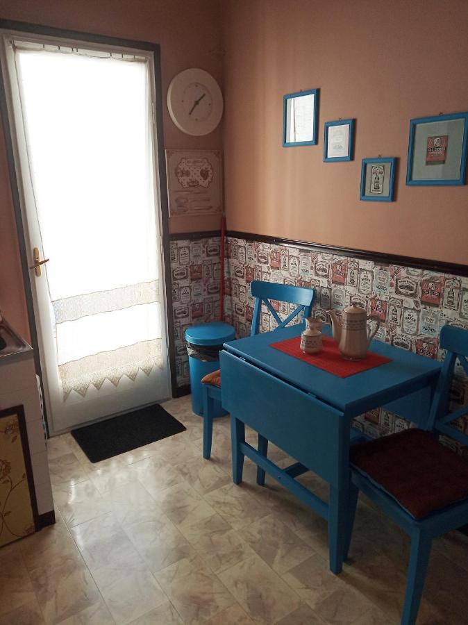 Cosy Penthouse -Up To 6 Guests- In The City Centre! Солун Екстериор снимка
