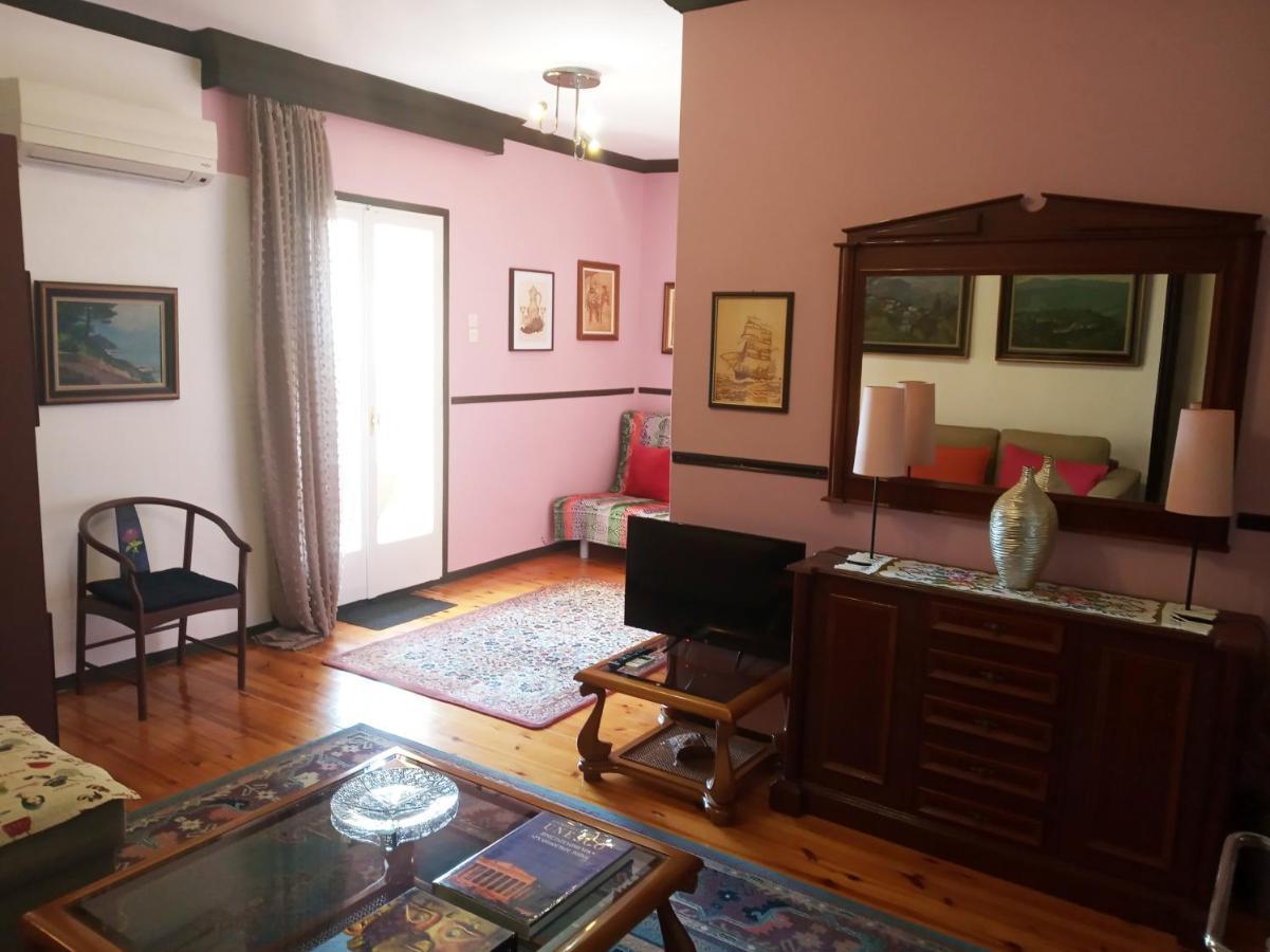 Cosy Penthouse -Up To 6 Guests- In The City Centre! Солун Екстериор снимка