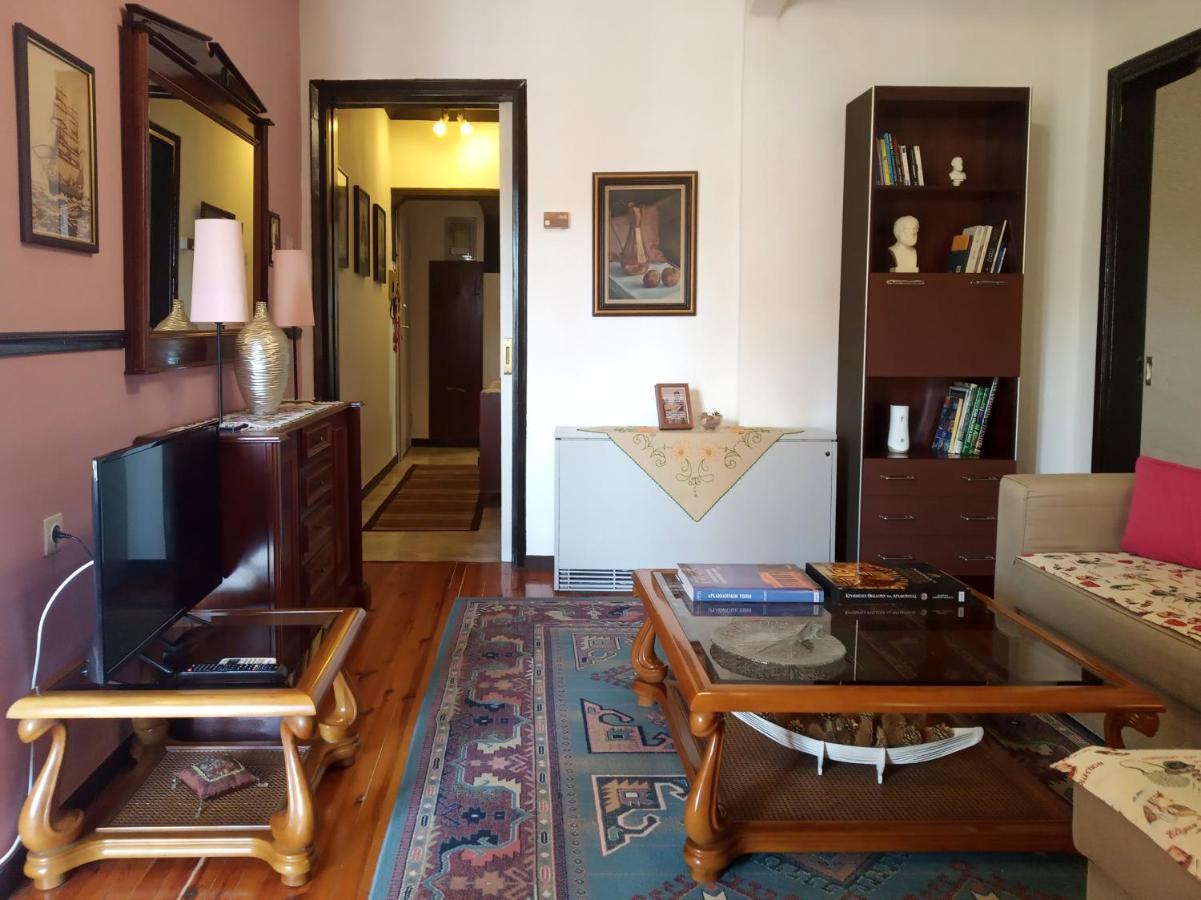 Cosy Penthouse -Up To 6 Guests- In The City Centre! Солун Екстериор снимка