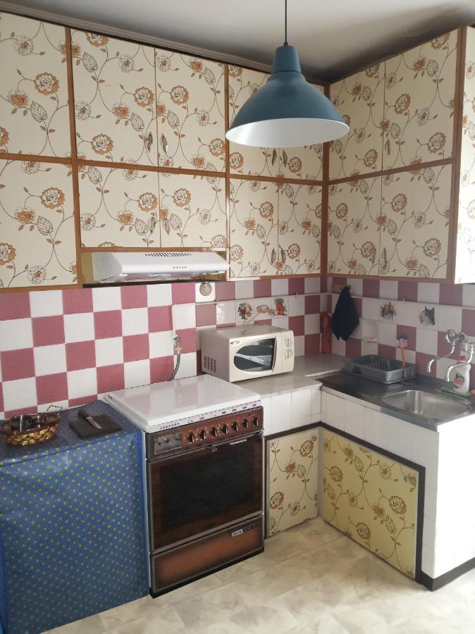 Cosy Penthouse -Up To 6 Guests- In The City Centre! Солун Екстериор снимка